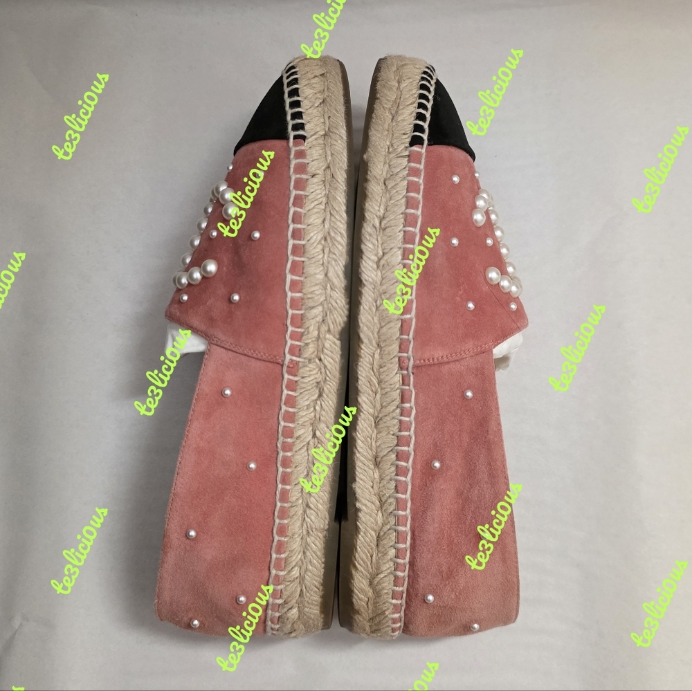 CHANEL 17B SUEDE PEARL PINK ESPADRILLES SIZE 38 *PRE-OWNED* - Picture 10 of 13